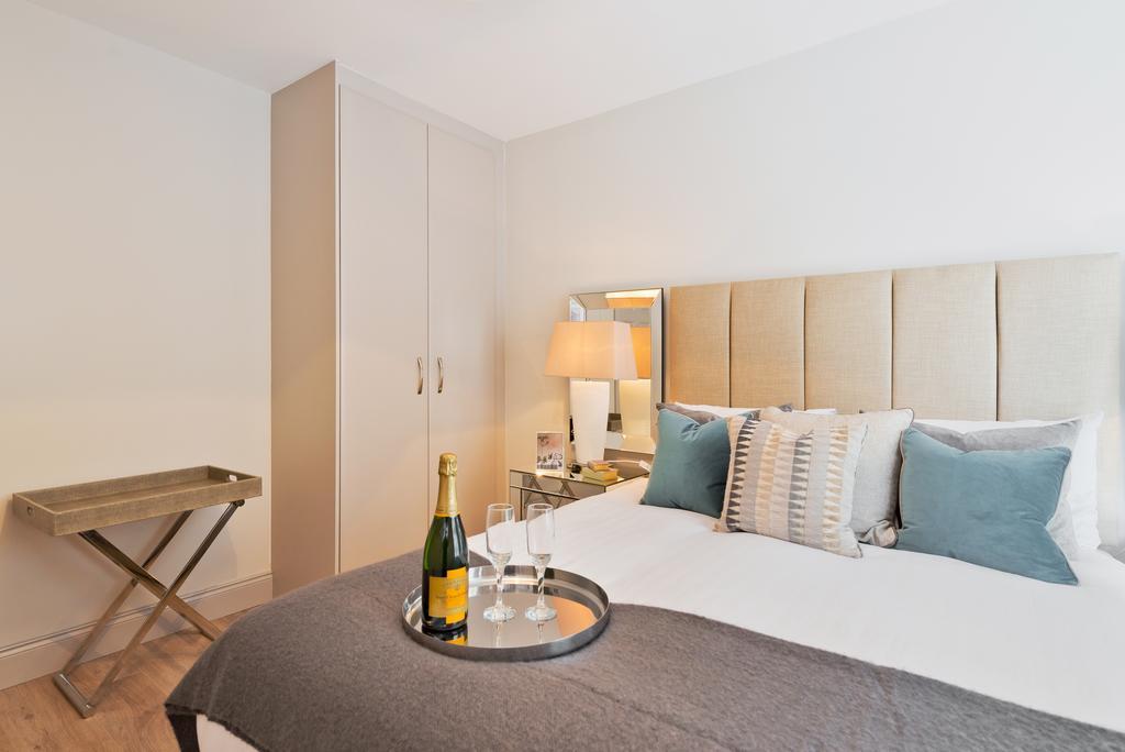 Exclusive City Centre Apartment Дъблин Екстериор снимка
