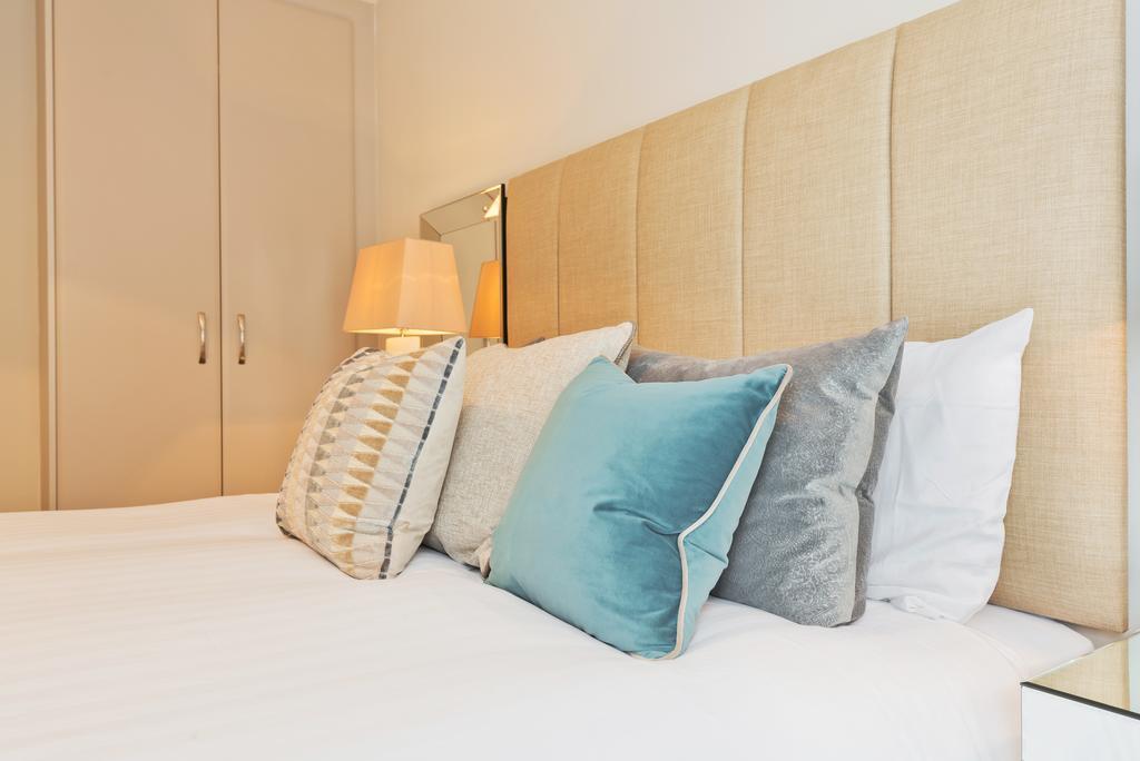 Exclusive City Centre Apartment Дъблин Екстериор снимка